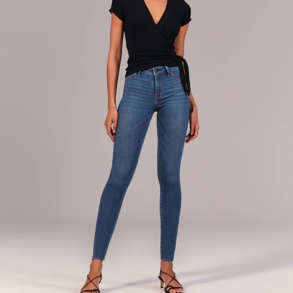 ABERCROMBIE & FITCH Stretch Denim Mid Rise Jean Legging(35R)|SUCKS IN BODY/COMFY